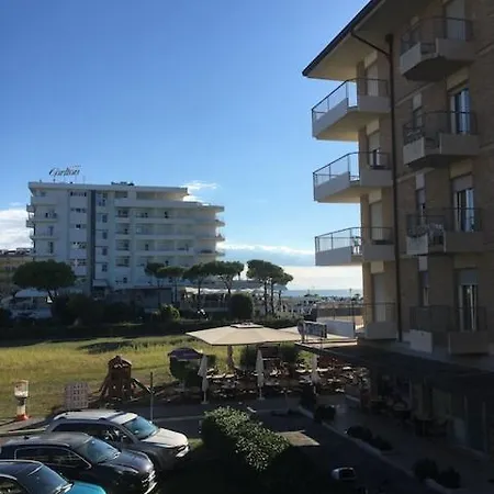 Zeta - Walterigato Solo Per Famiglie *