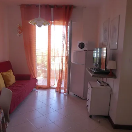 Apartment Zeta - Walterigato Solo Per Famiglie *